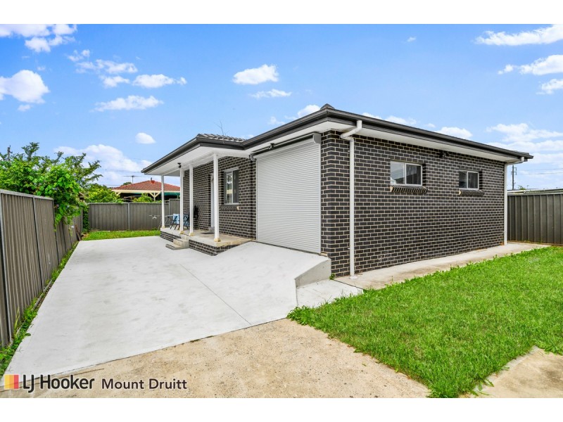 9 & 9a Ophir Grove, Mount Druitt NSW 2770