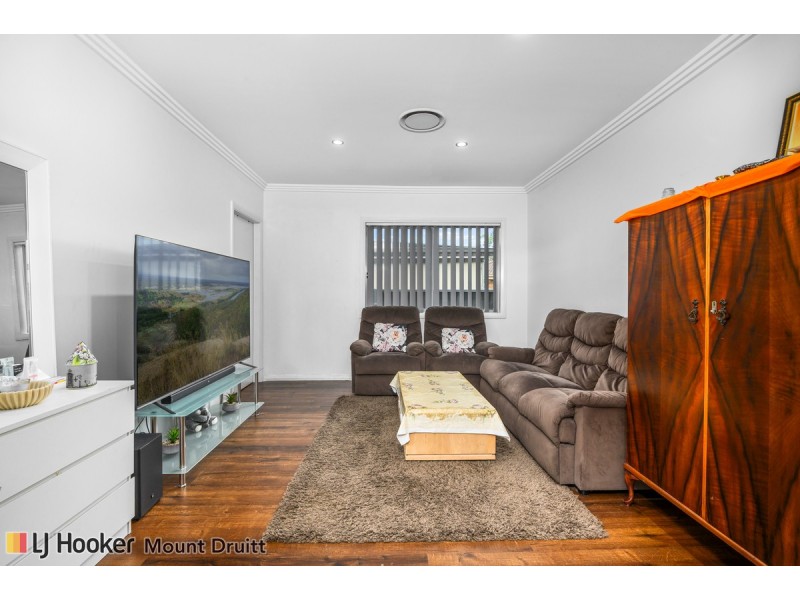 9 & 9a Ophir Grove, Mount Druitt NSW 2770