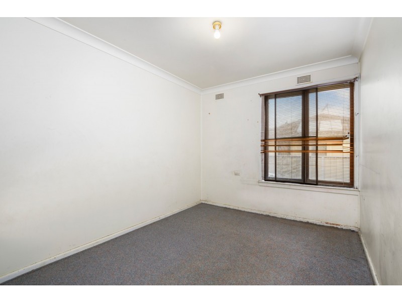 9 Luzon Avenue, Lethbridge Park NSW 2770