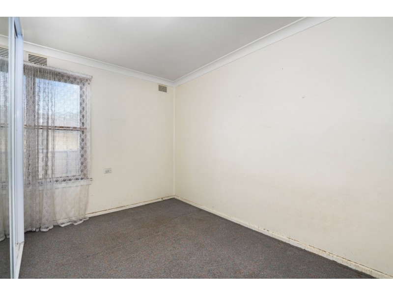 9 Luzon Avenue, Lethbridge Park NSW 2770