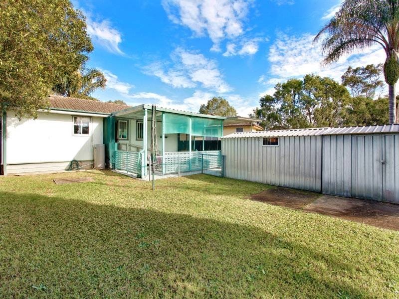 67 Bougainville Road, Lethbridge Park NSW 2770