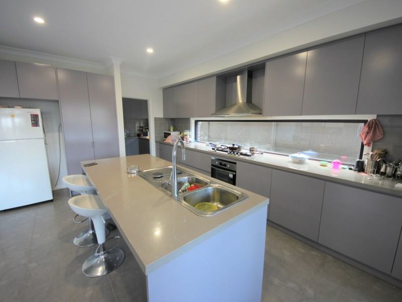 40 Liddiard Street, Ropes Crossing NSW 2760