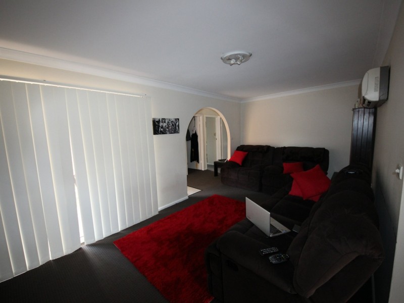 62 Canberra Street, Oxley Park NSW 2760