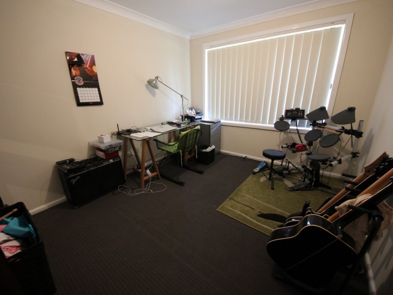 62 Canberra Street, Oxley Park NSW 2760