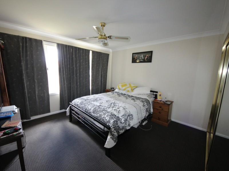 62 Canberra Street, Oxley Park NSW 2760