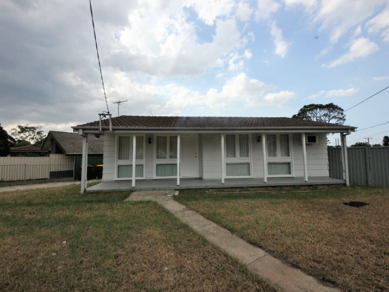 1 Batavia Place, Willmot NSW 2770