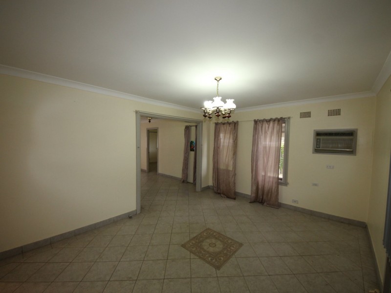 49 Finisterre Avenue, Whalan NSW 2770