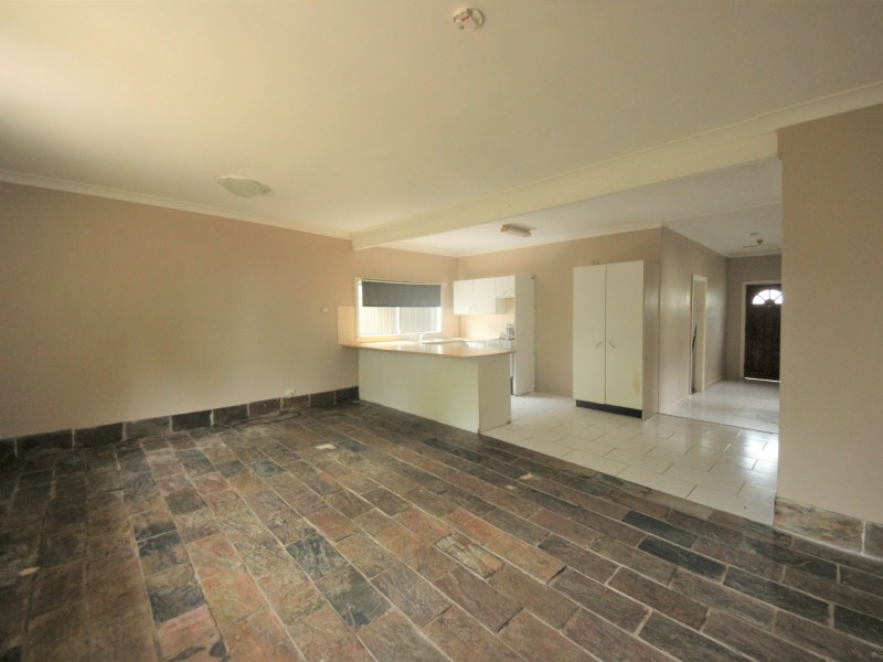 140 Great Western Highway, Colyton NSW 2760