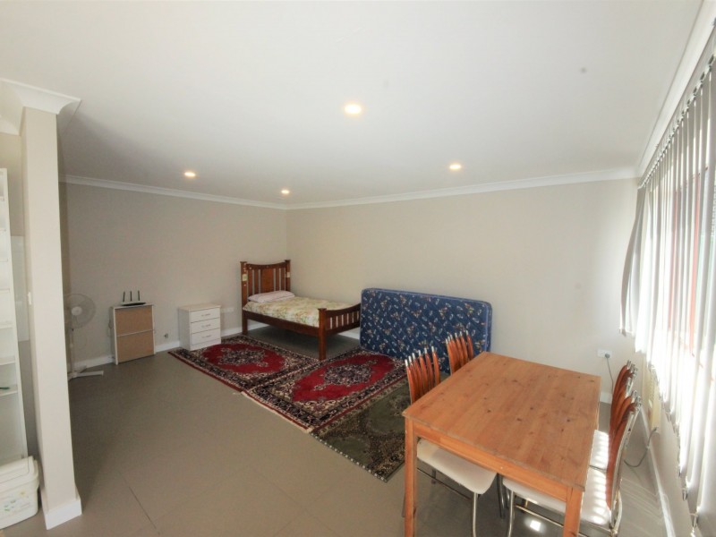 11 John Street, Blacktown NSW 2148