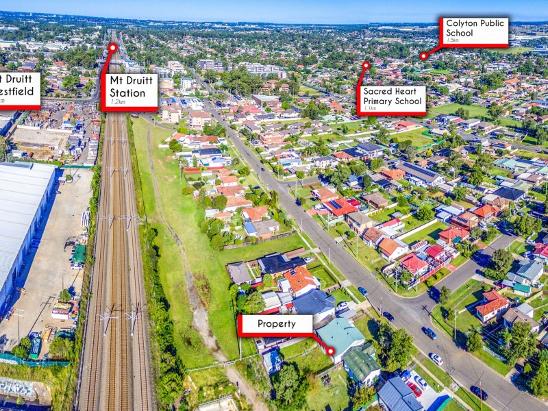 27 Palmerston Rd, Mount Druitt NSW 2770