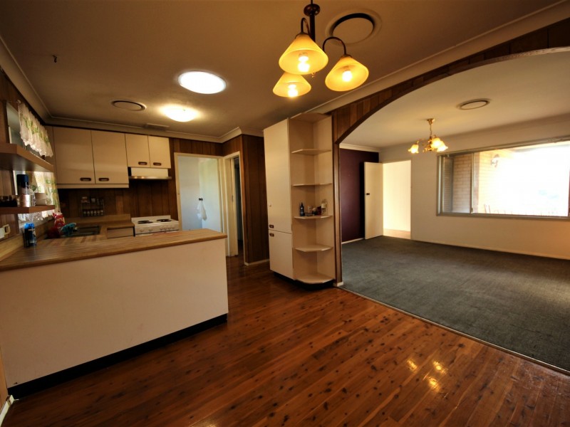 27 Salamaua Road, Whalan NSW 2770