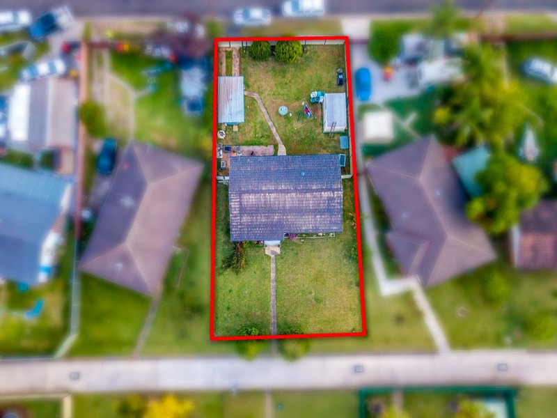 5 Basildon Place, Hebersham NSW 2770