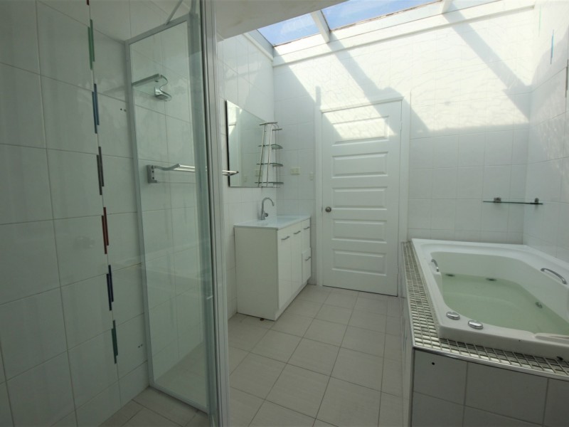 60 & 60a Richardson Crescent, Hebersham NSW 2770