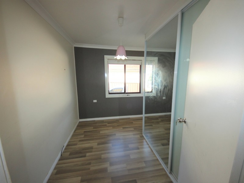 8 Salamaua Road, Whalan NSW 2770