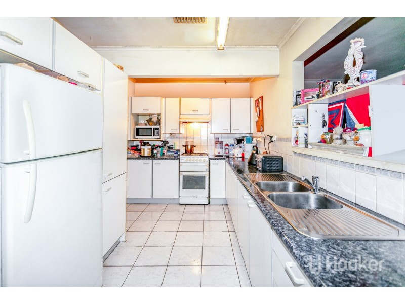 22 Aitape Crescent, Whalan NSW 2770