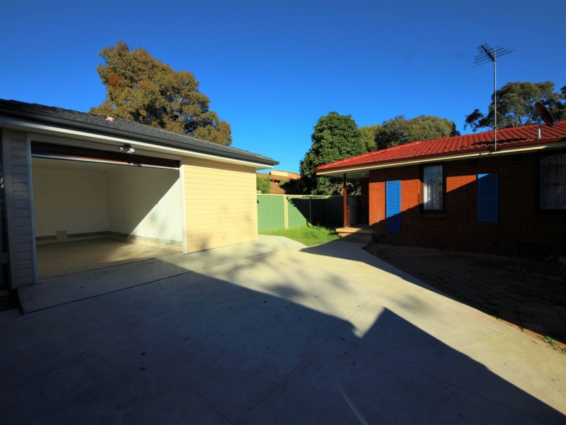 6 Fitzgerald Crescent, Blackett NSW 2770