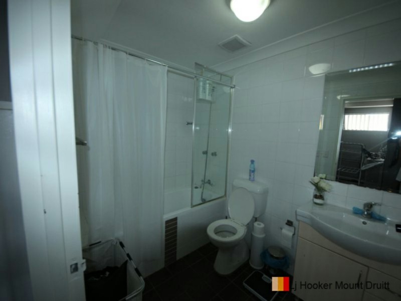 18/254 Beames Ave, Mount Druitt NSW 2770