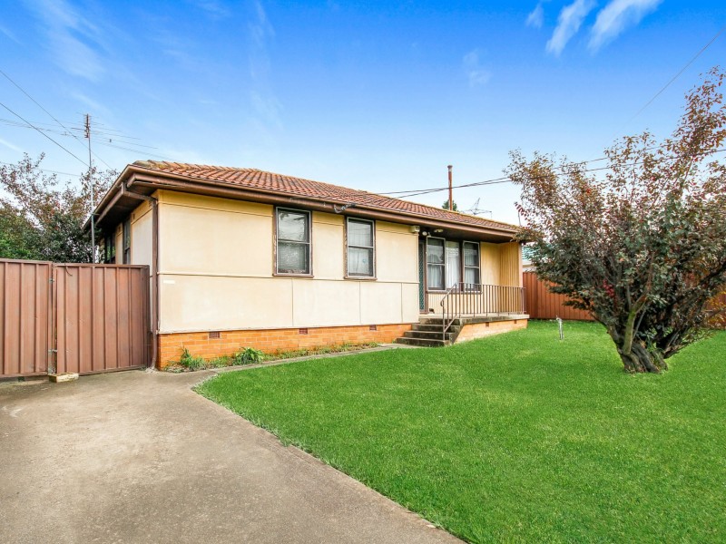 4 Goroka Street, Whalan NSW 2770