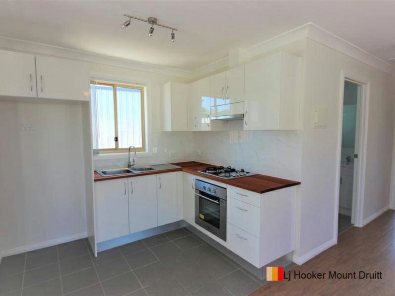 78A Manila Road, Lethbridge Park NSW 2770