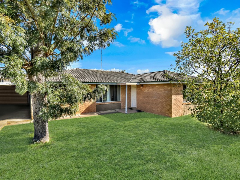 6 Lamming Place, St Marys NSW 2760