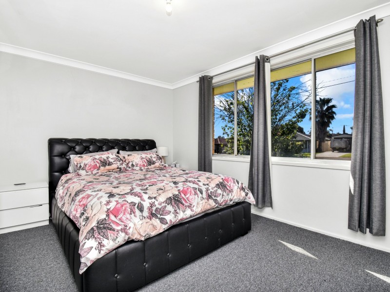 6 Lamming Place, St Marys NSW 2760