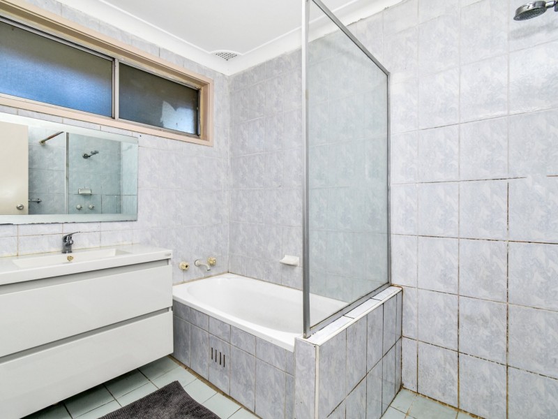 6 Lamming Place, St Marys NSW 2760