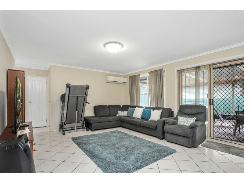 14 Simms Road, Oakhurst NSW 2761