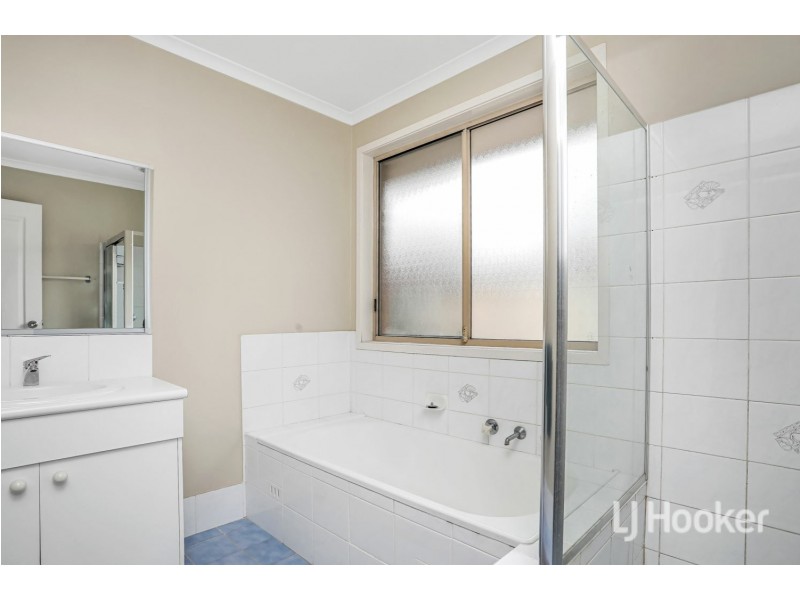 14 Simms Road, Oakhurst NSW 2761