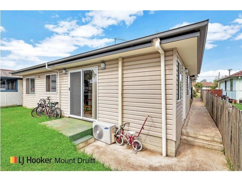 84a Neriba Crescent, Whalan NSW 2770