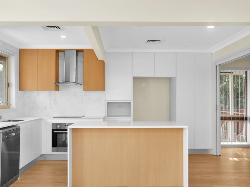 34 Parkes Crescent, Blackett NSW 2770