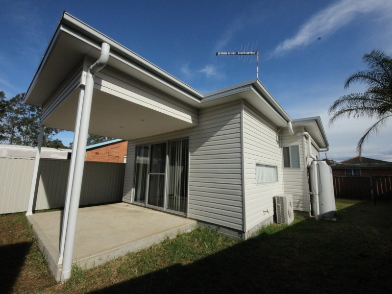 60a Waikanda Crescent, Whalan NSW 2770