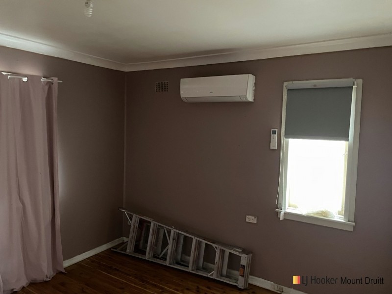 36 Wangaroa Crescent, Lethbridge Park NSW 2770