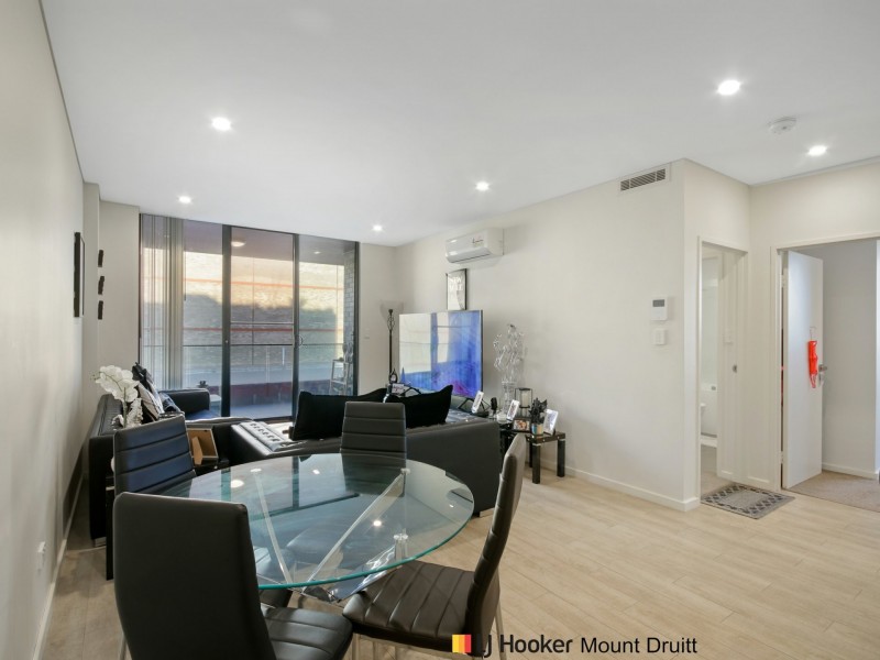 306/3 Balmoral Street, Blacktown NSW 2148