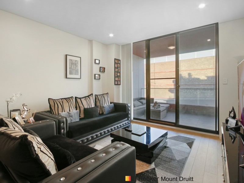 306/3 Balmoral Street, Blacktown NSW 2148