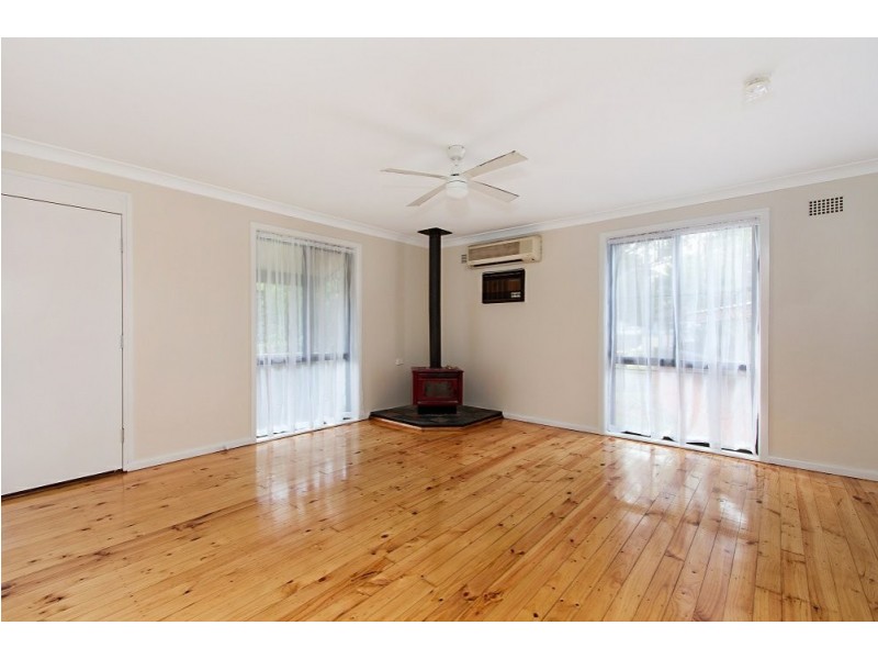 2 Weisel Place, Willmot NSW 2770