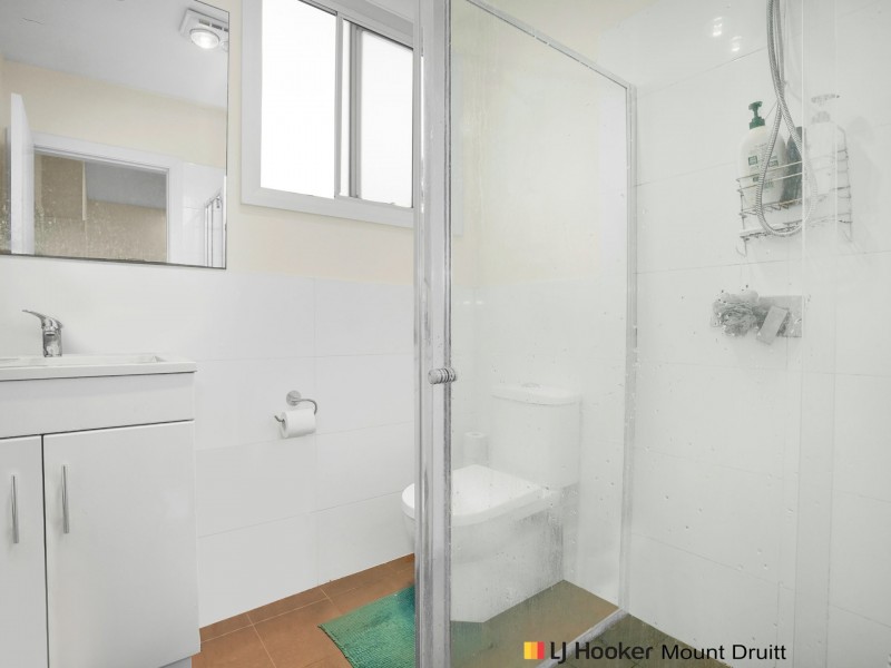 10 & 10a Tairora Street, Whalan NSW 2770