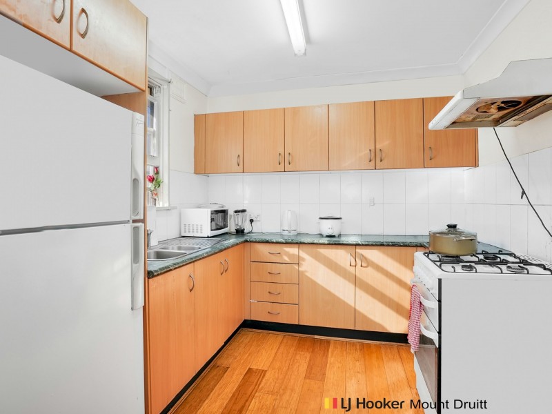 10 & 10a Tairora Street, Whalan NSW 2770