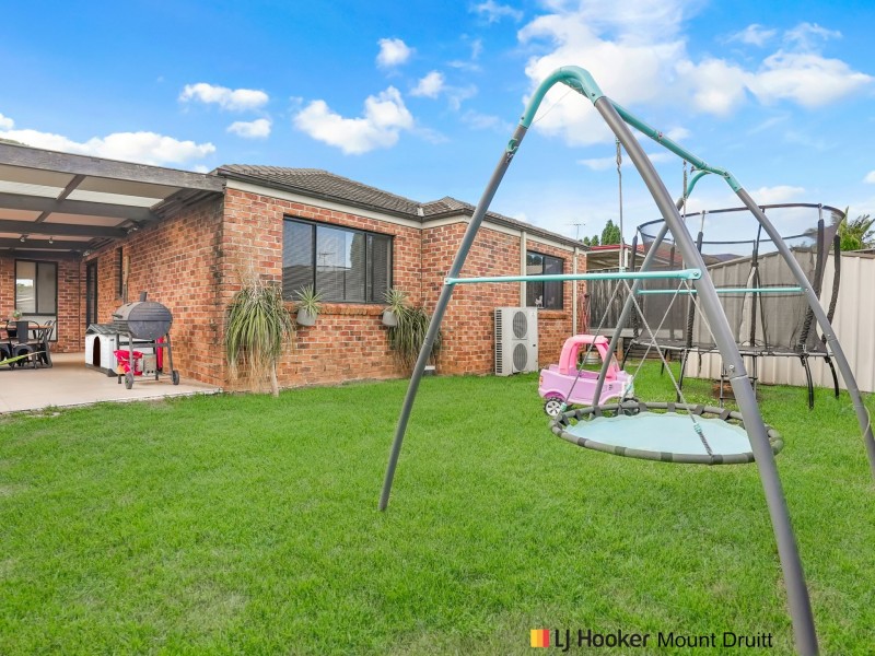37 Parkwood Street, Plumpton NSW 2761
