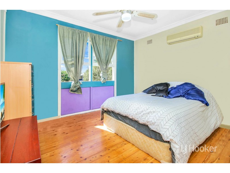 42 Manila Road, Lethbridge Park NSW 2770