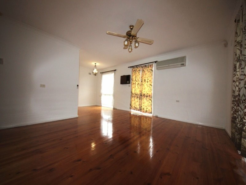 67 Bougainville Road, Lethbridge Park NSW 2770