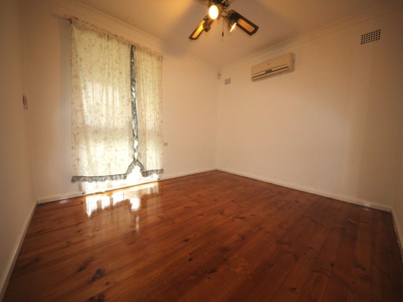 67 Bougainville Road, Lethbridge Park NSW 2770