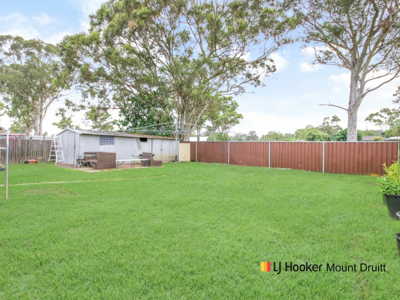 19 Koomooloo Crescent, Shalvey NSW 2770