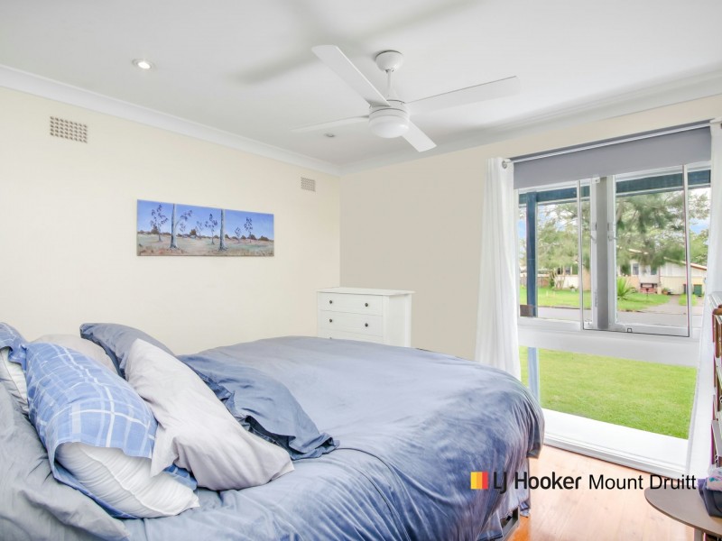 19 Koomooloo Crescent, Shalvey NSW 2770