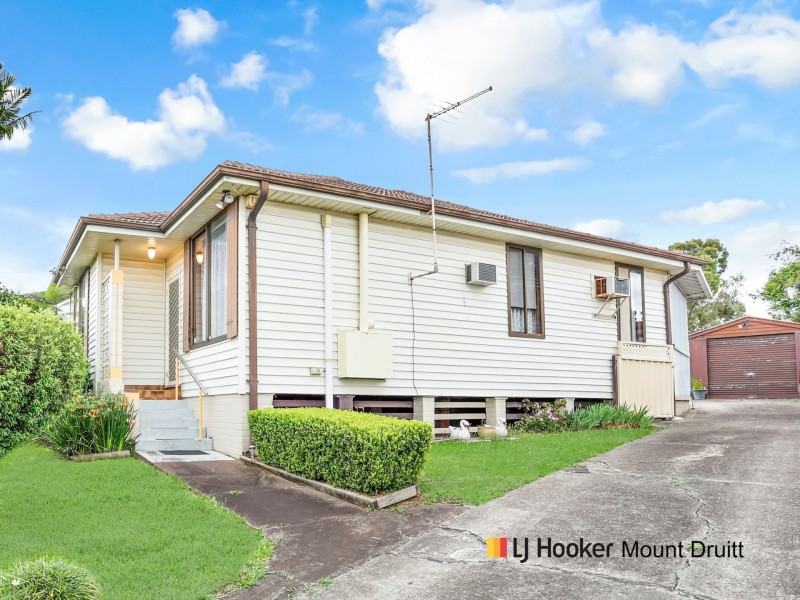 15 Cartwright Crescent, Lalor Park NSW 2147