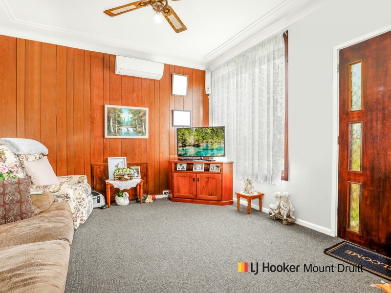 15 Cartwright Crescent, Lalor Park NSW 2147