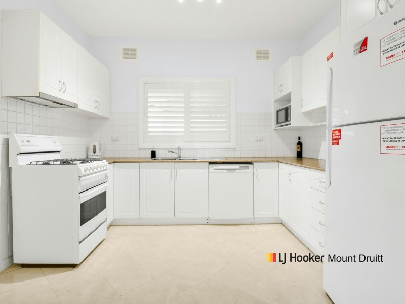 6 Oak Street, North St Marys NSW 2760