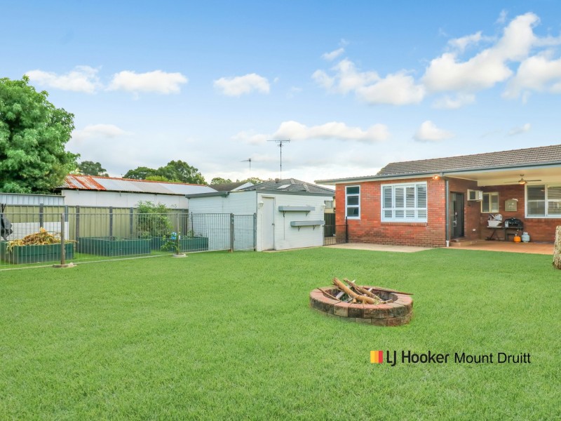 6 Oak Street, North St Marys NSW 2760