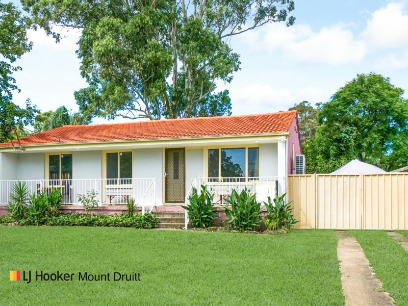 21 Livingston Avenue, Dharruk NSW 2770