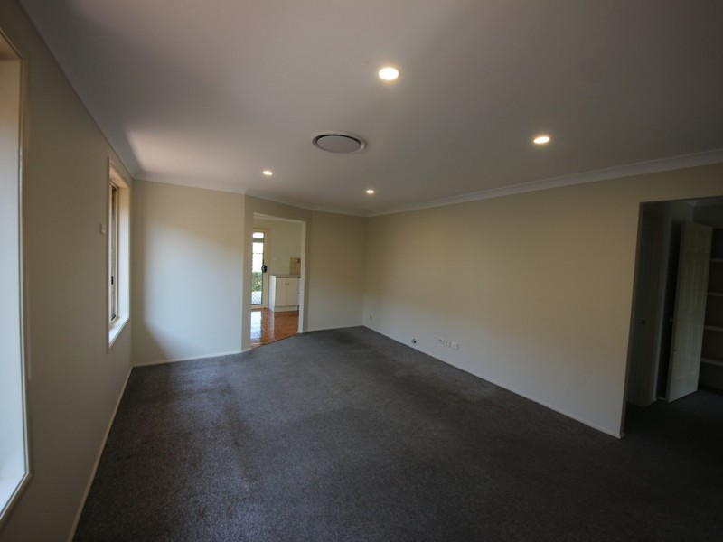 37 Redgum Circuit, Glendenning NSW 2761