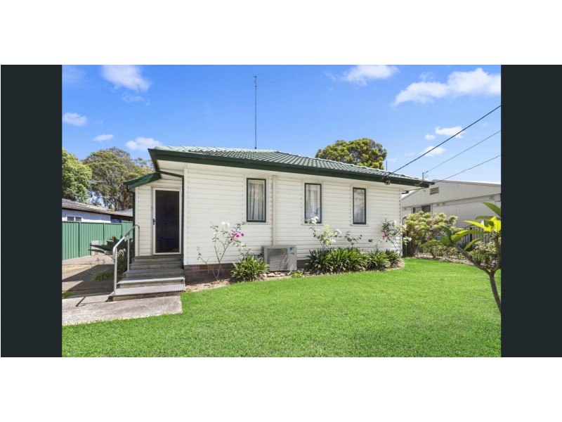 12 Hatherton Rd, Lethbridge Park NSW 2770